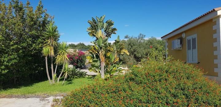 Villa Enea - Ad Uso Esclusivo Dei Nostri Ospiti Solarino Exterior foto